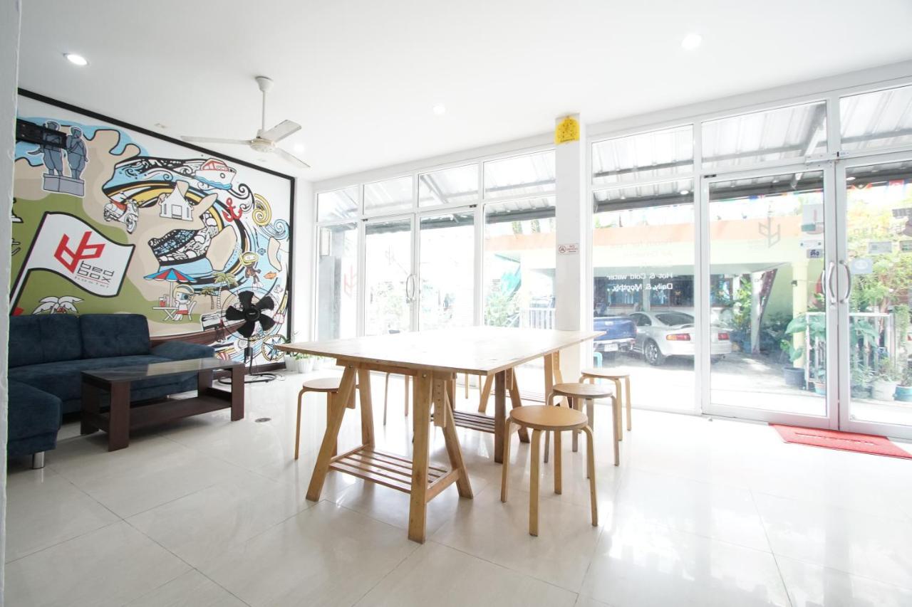 Bedbox Guesthouse And Hostel