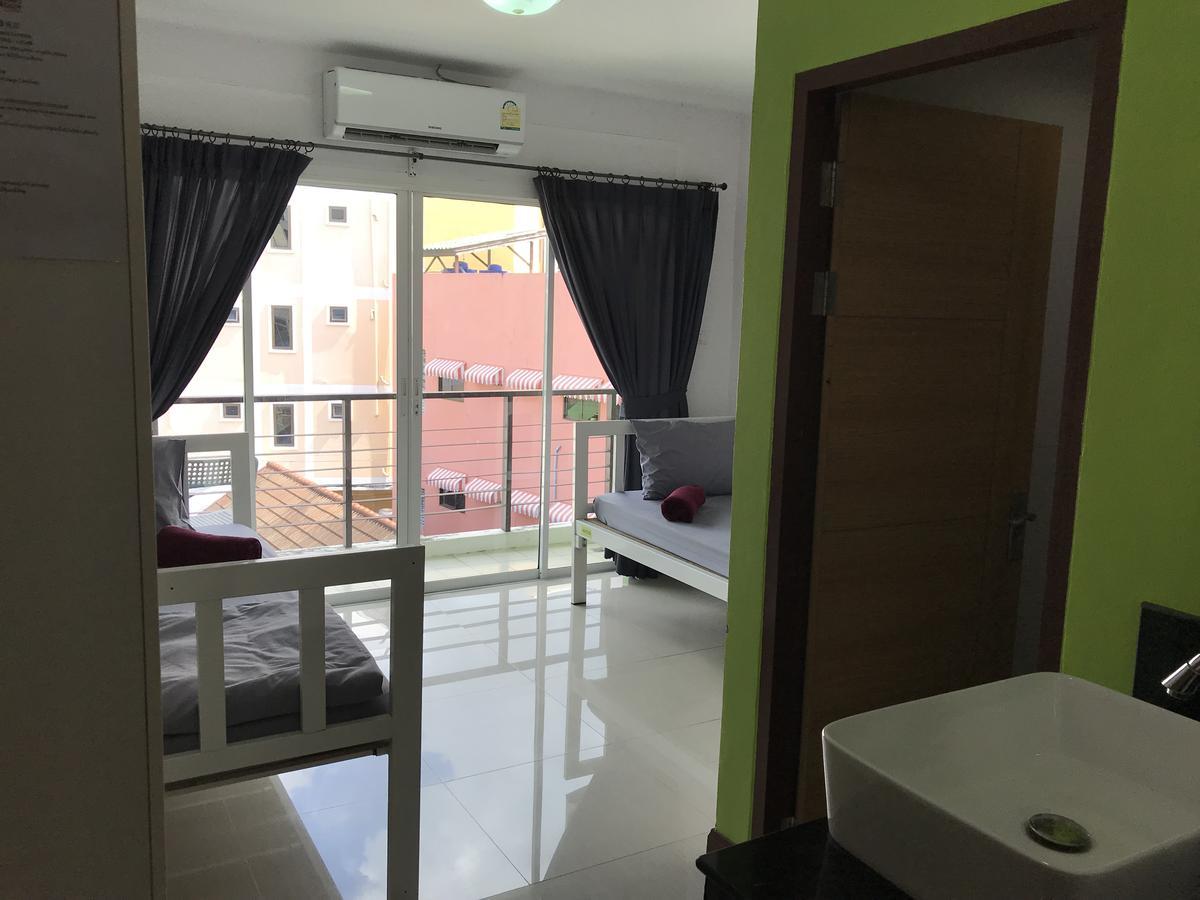 Bedbox Guesthouse And Hostel